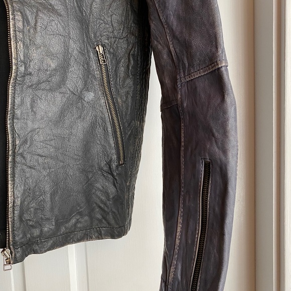 Leather Jacket - Picture 5 of 8